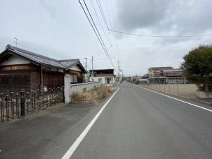 前面道路含む現地写真