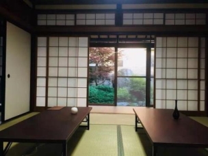 ゆったり落ち着いた和室です!客間としてもお使いいただけます! 和室
